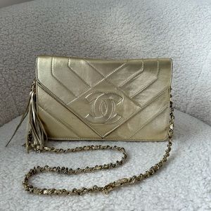 Chanel Vintage Gold Quilted Lambskin Crossbody Shoulder Logo Bag